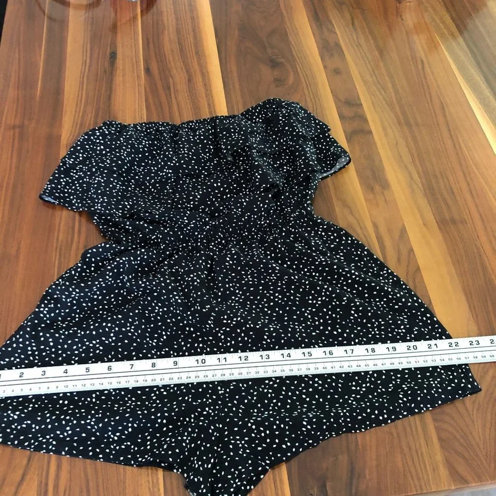 New Pins and Needles Shorts Romper‎ Small Black White Womens Rompers